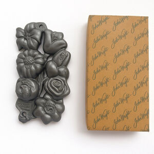 John Wright Vintage Cast Iron Floral Baking Pan Trivet Flowers Made In USA w Box